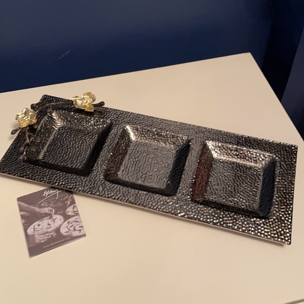 Michael Aram trip platter - gold orchid
